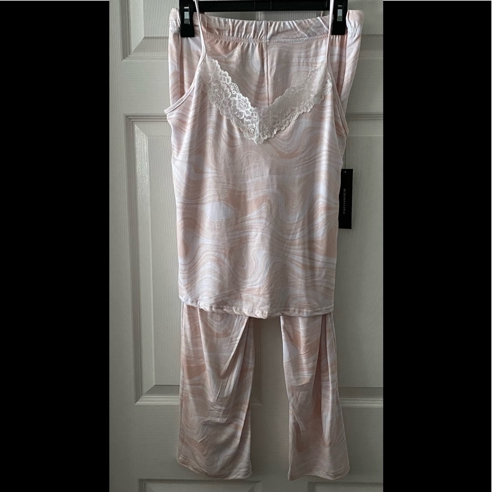 NWT BCBGMAXAZRIA 2 Piece Set